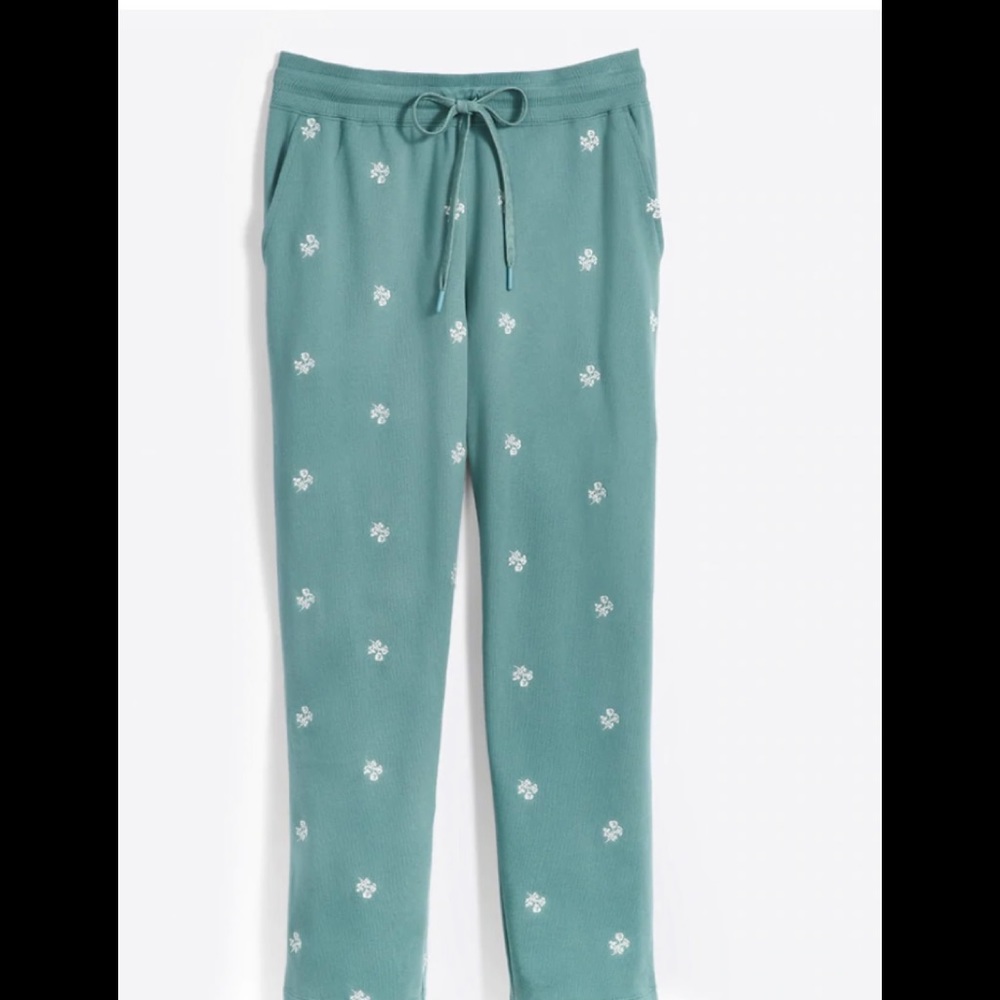 💚🌼Draper James Natalie sweatpants in embroidered viola. NWOT 3X